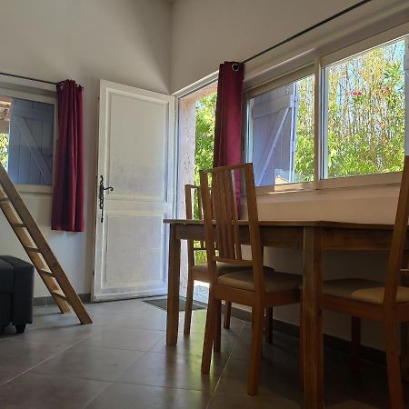 Joli Studio Au Calme Тулон Экстерьер фото
